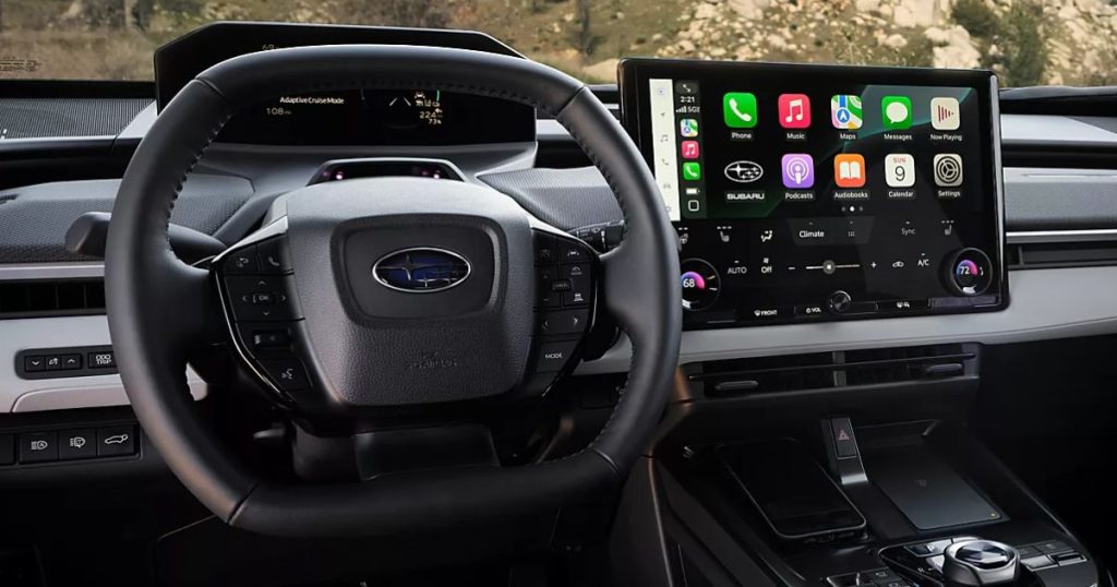 The 14.0-inch multimedia screen of the 2026 Subaru Solterra