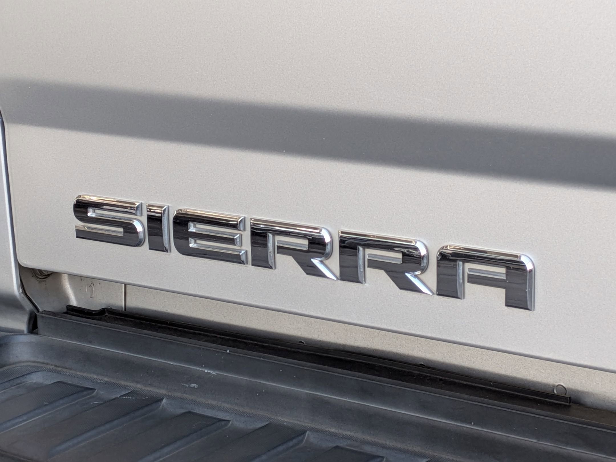 2018 GMC Sierra Denali