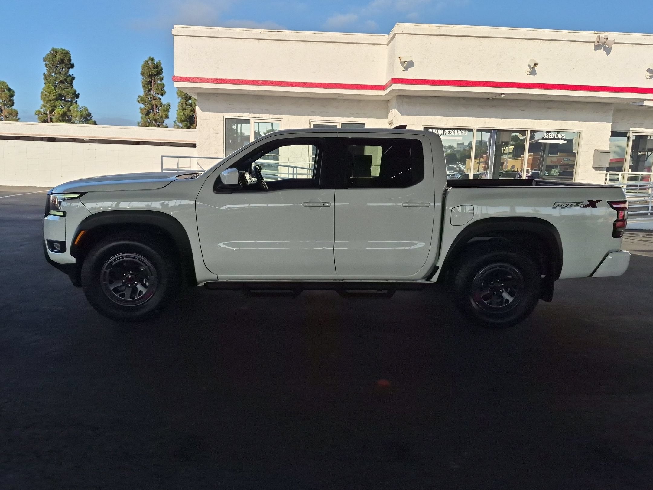 2025 Nissan Frontier PRO-X