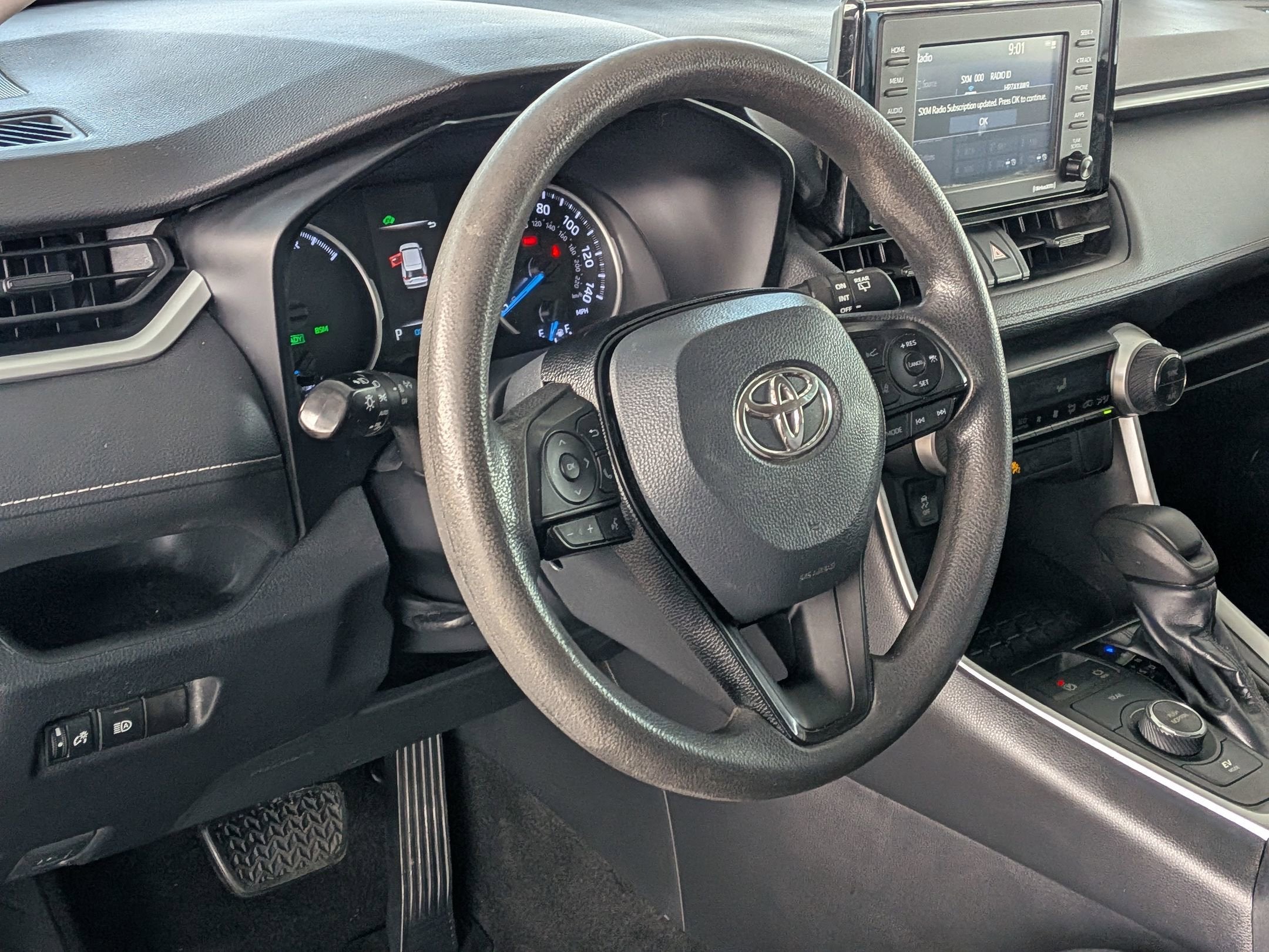 2020 Toyota RAV4 HYBRID Hybrid XLE