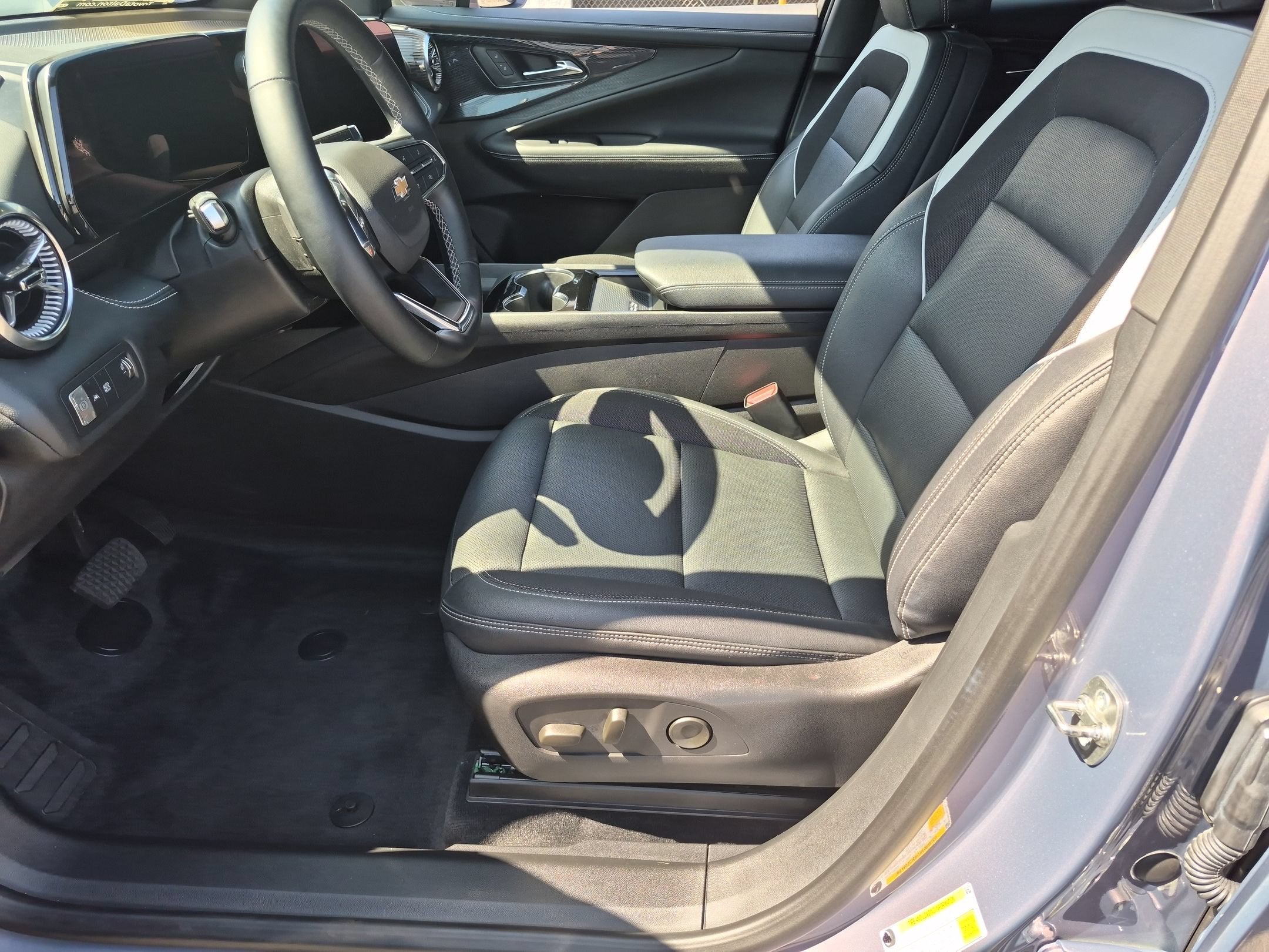 2024 Chevrolet Blazer EV eAWD LT