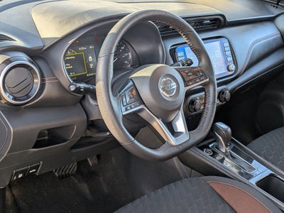 2021 Nissan Kicks SR