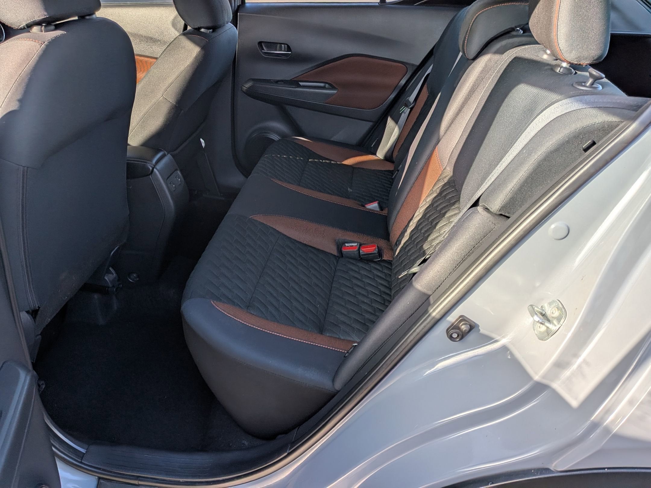 2021 Nissan Kicks SR