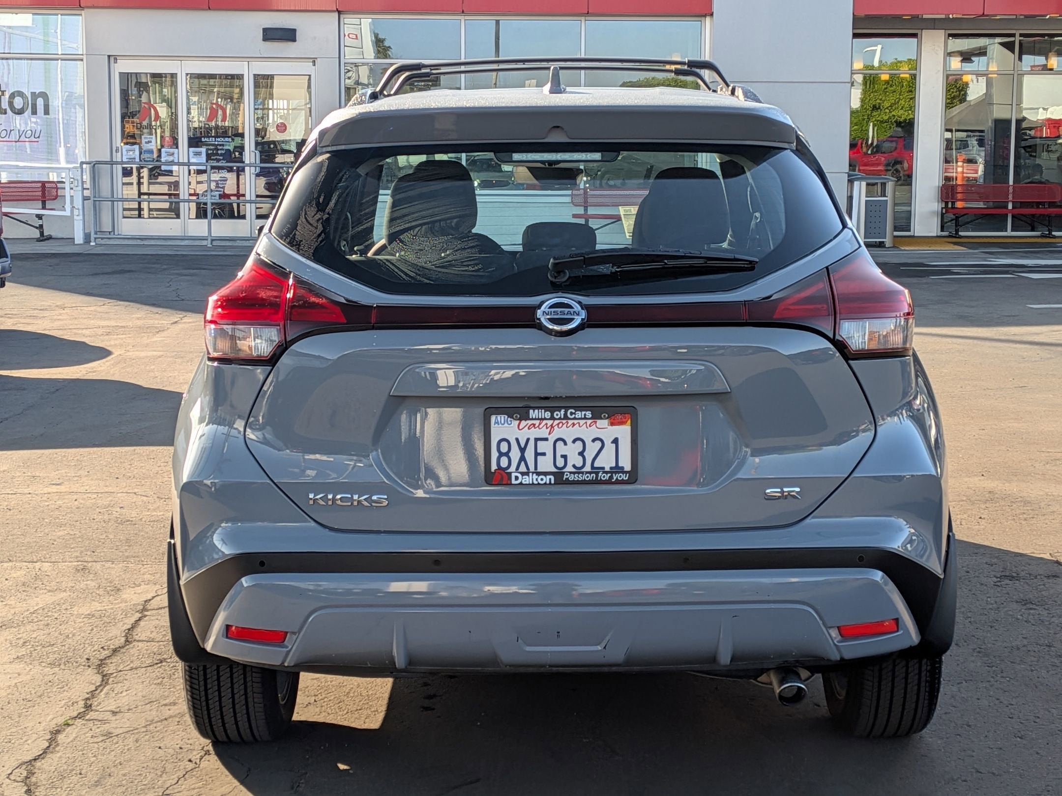2021 Nissan Kicks SR