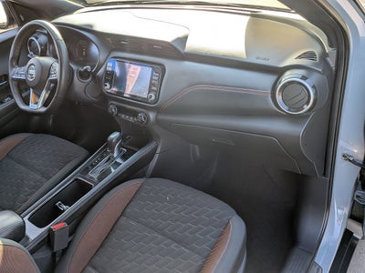 2021 Nissan Kicks SR