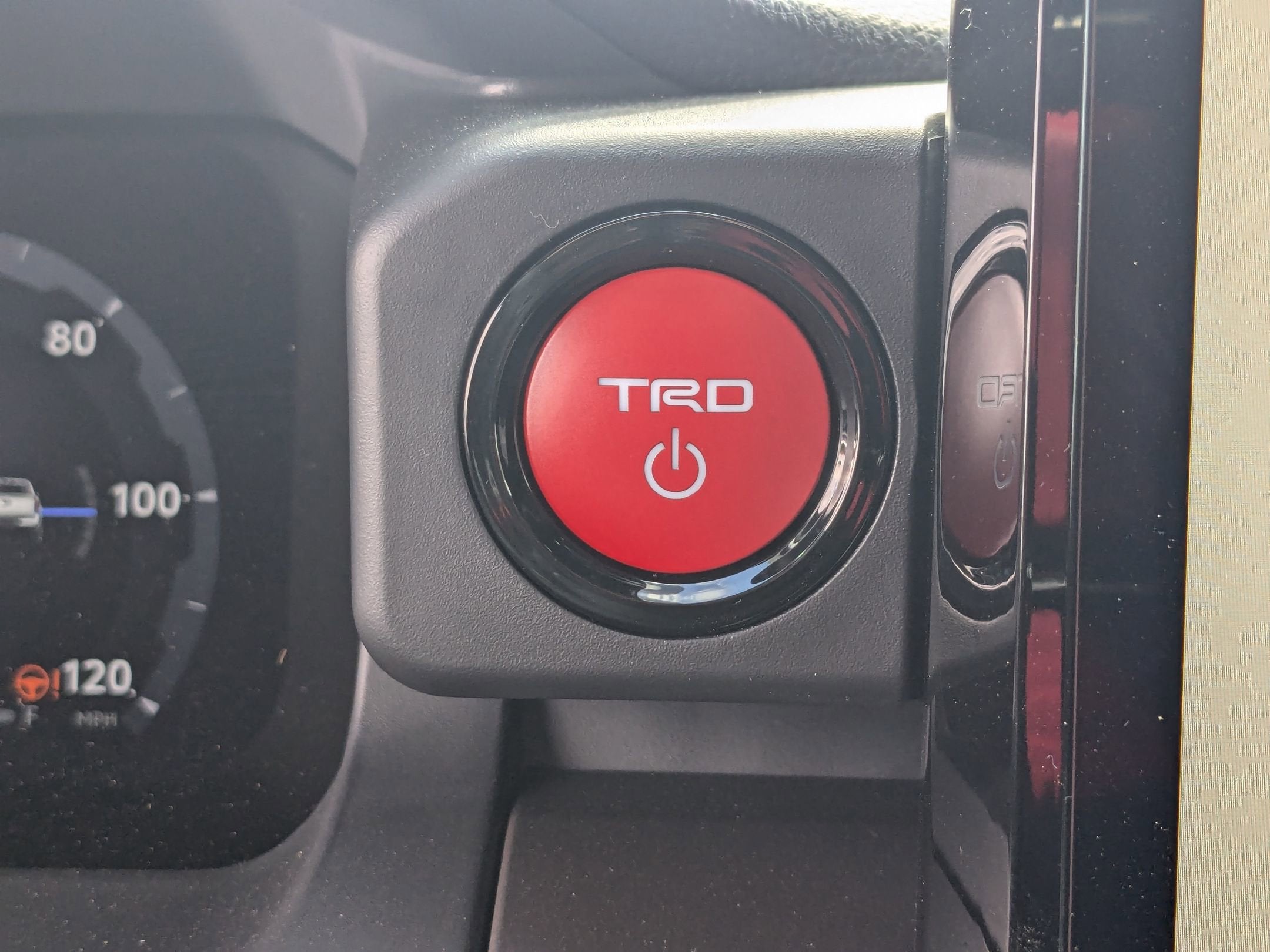 2024 Toyota Tacoma TRD OFF ROAD HYBR