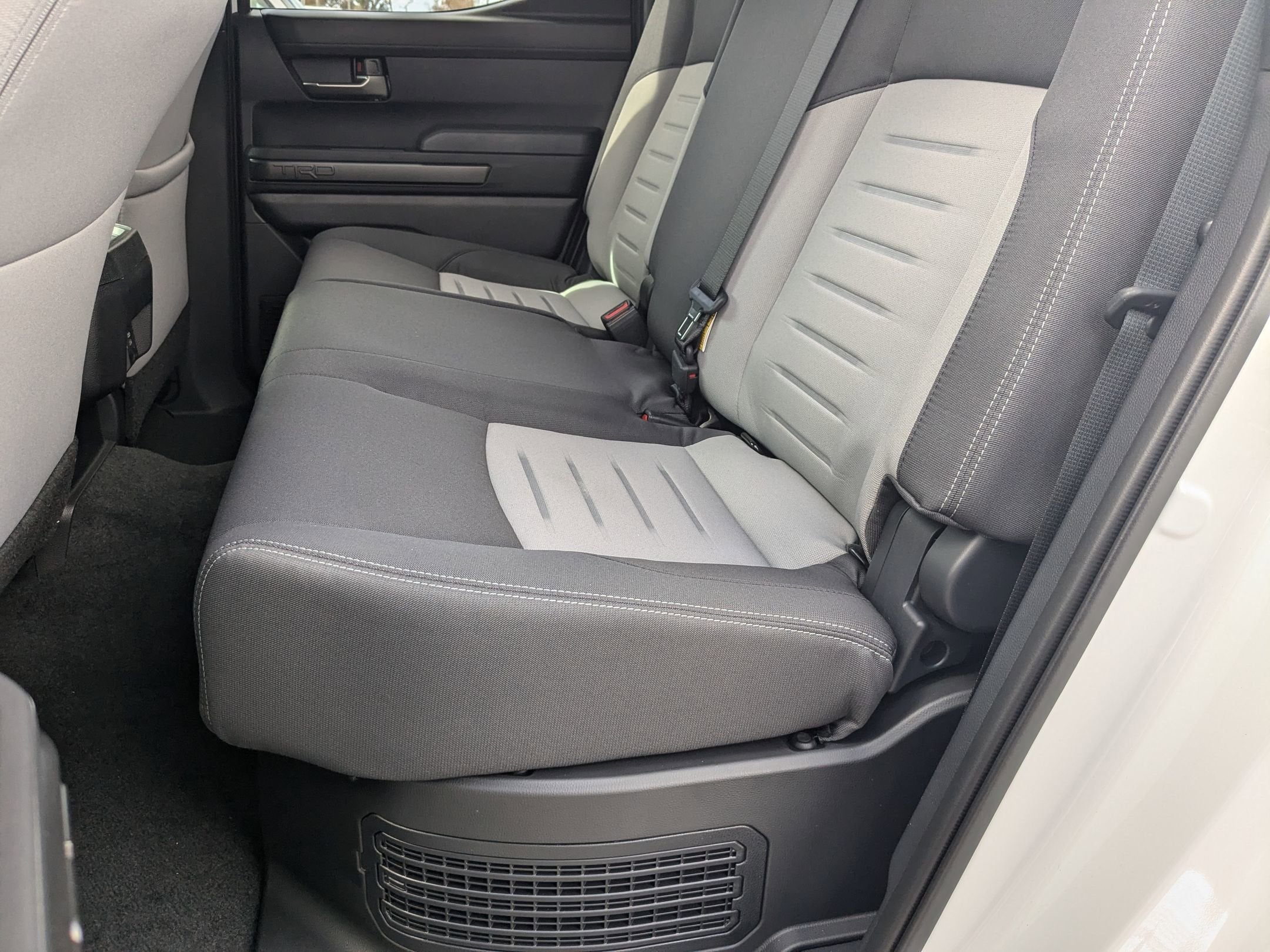 2024 Toyota Tacoma TRD OFF ROAD HYBR