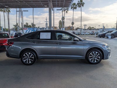 2025 Volkswagen Jetta S