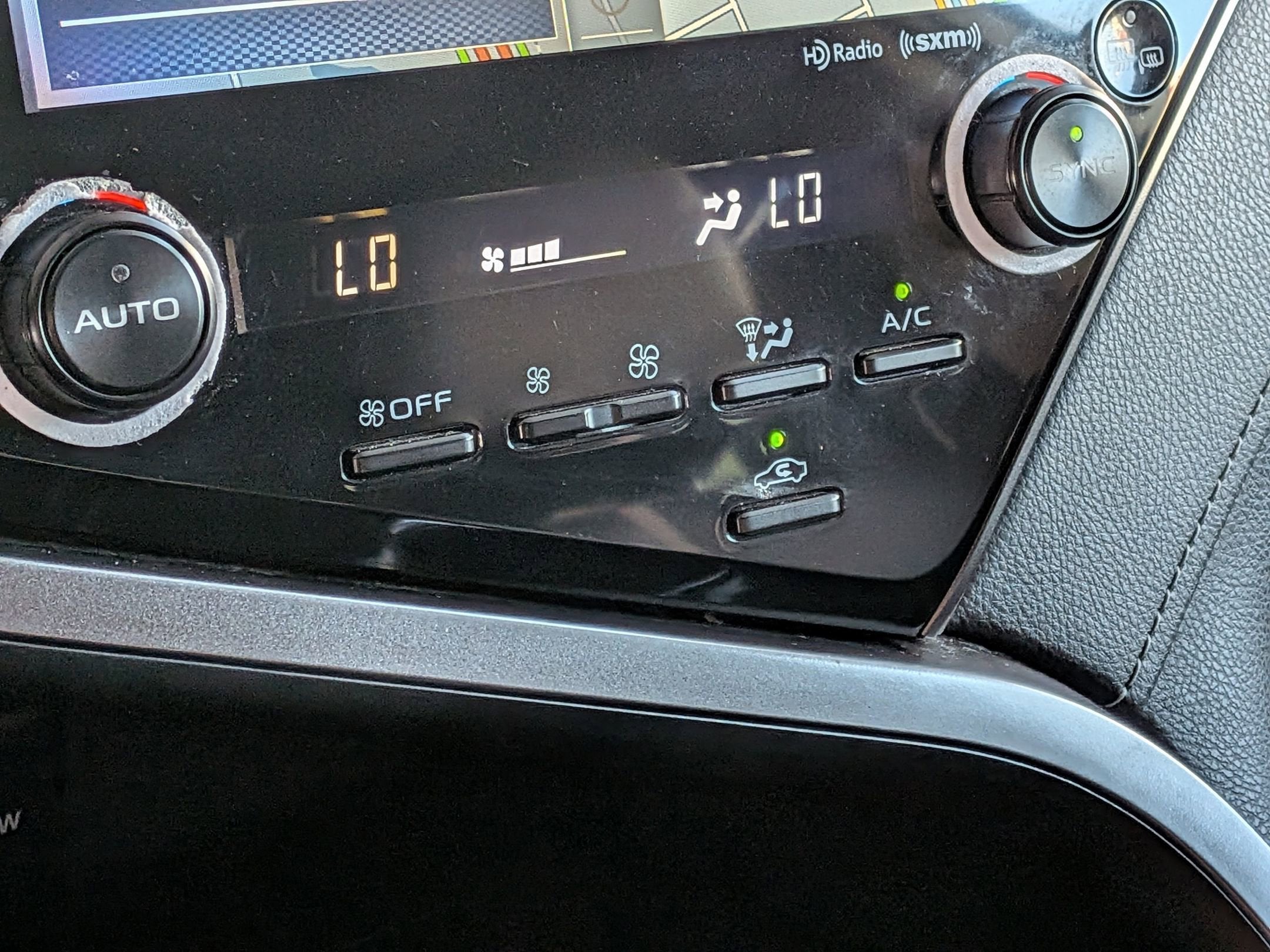 2019 Toyota CAMRY XSE V6