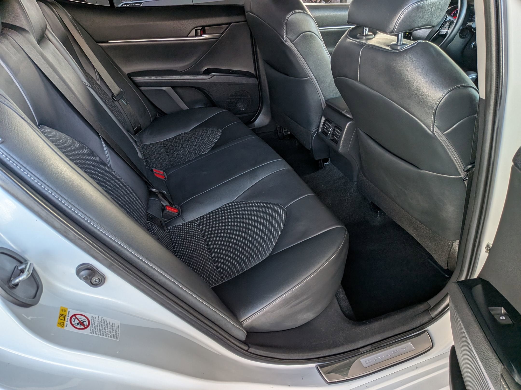 2019 Toyota CAMRY XSE V6