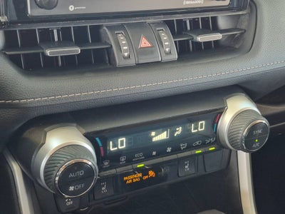 2022 Toyota RAV4 Hybrid Hybrid XLE Premium