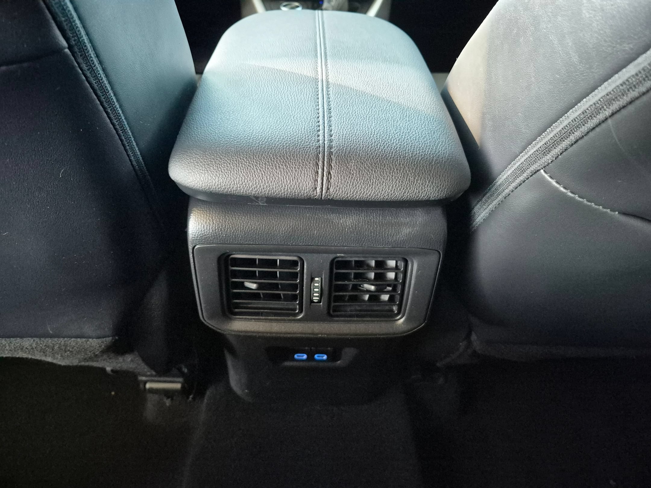 2022 Toyota RAV4 Hybrid Hybrid XLE Premium