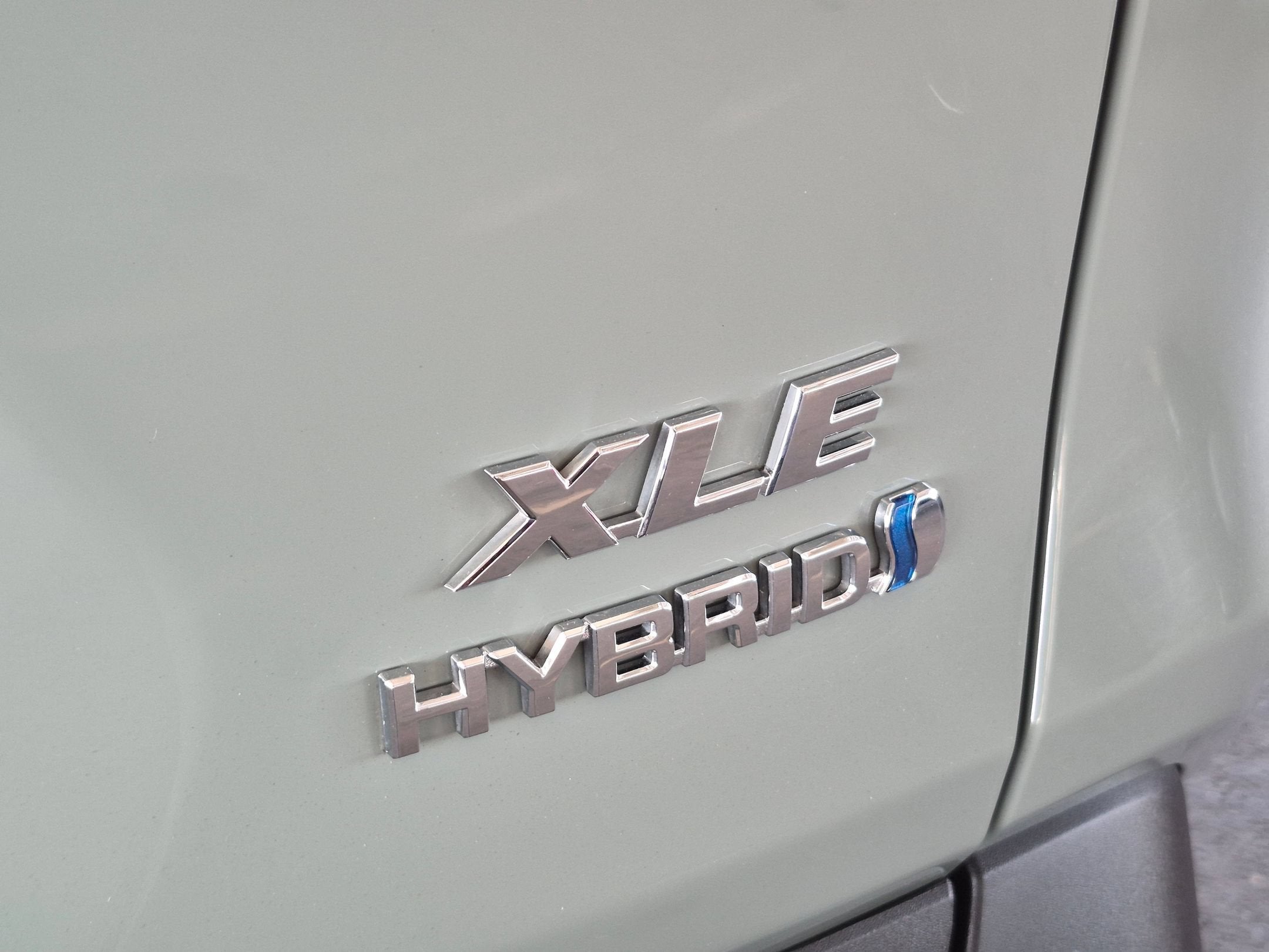 2022 Toyota RAV4 Hybrid Hybrid XLE Premium