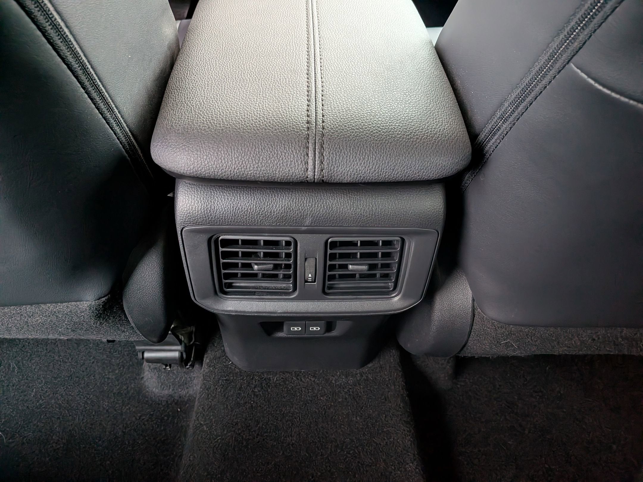 2023 Toyota RAV4 HYBRID Hybrid XSE