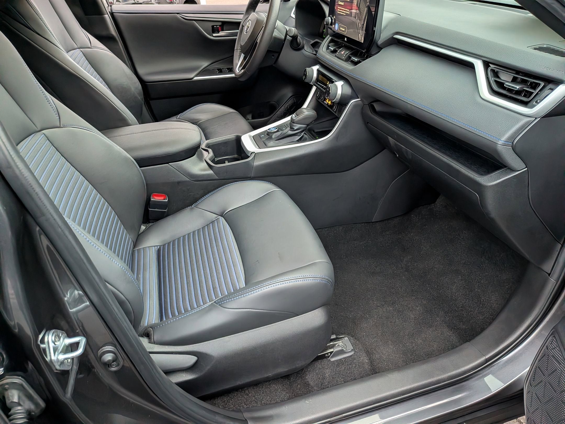 2023 Toyota RAV4 HYBRID Hybrid XSE