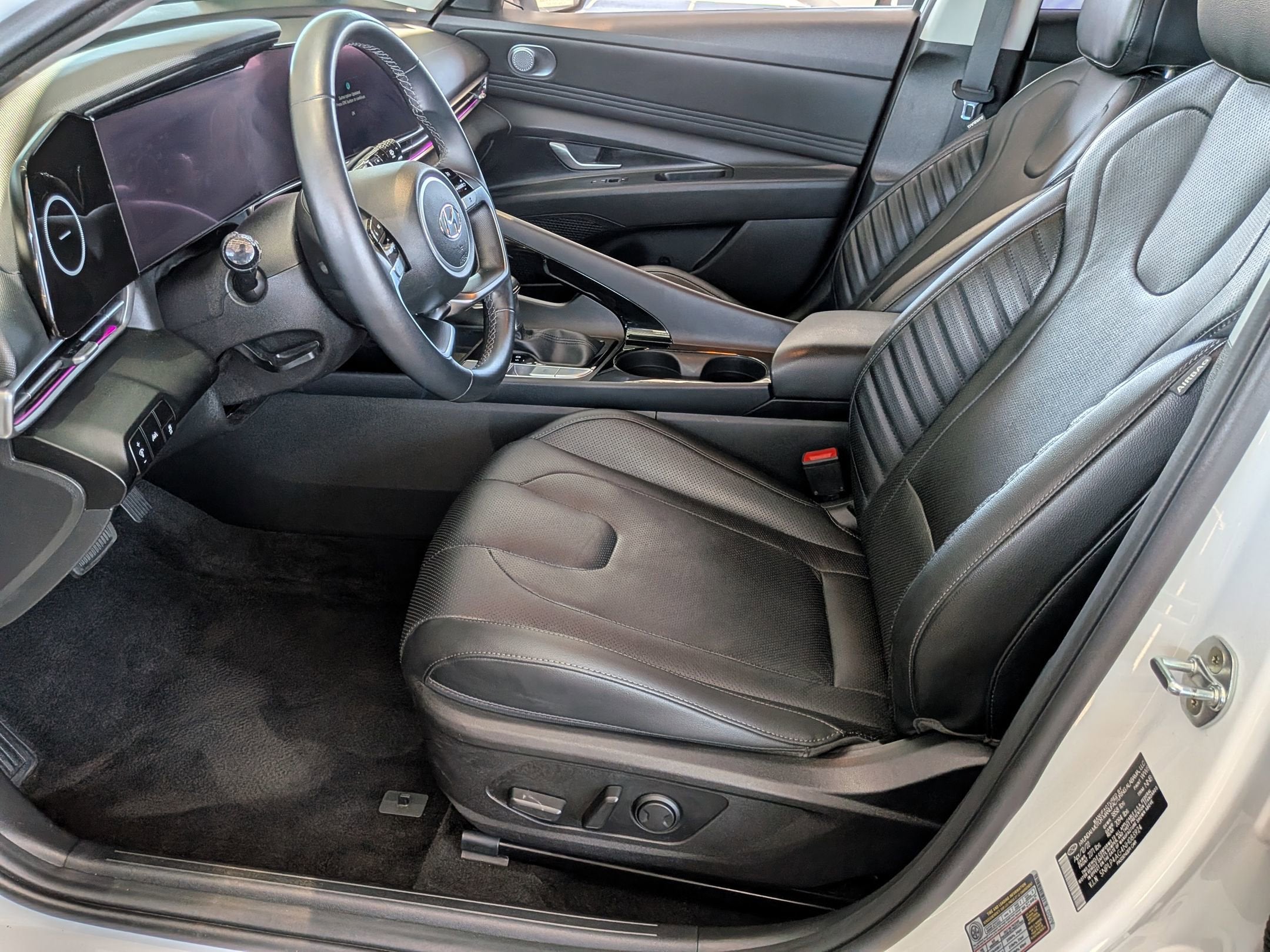 2022 Hyundai Elantra Limited