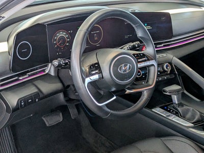2022 Hyundai Elantra Limited