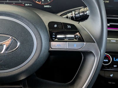 2022 Hyundai Elantra Limited