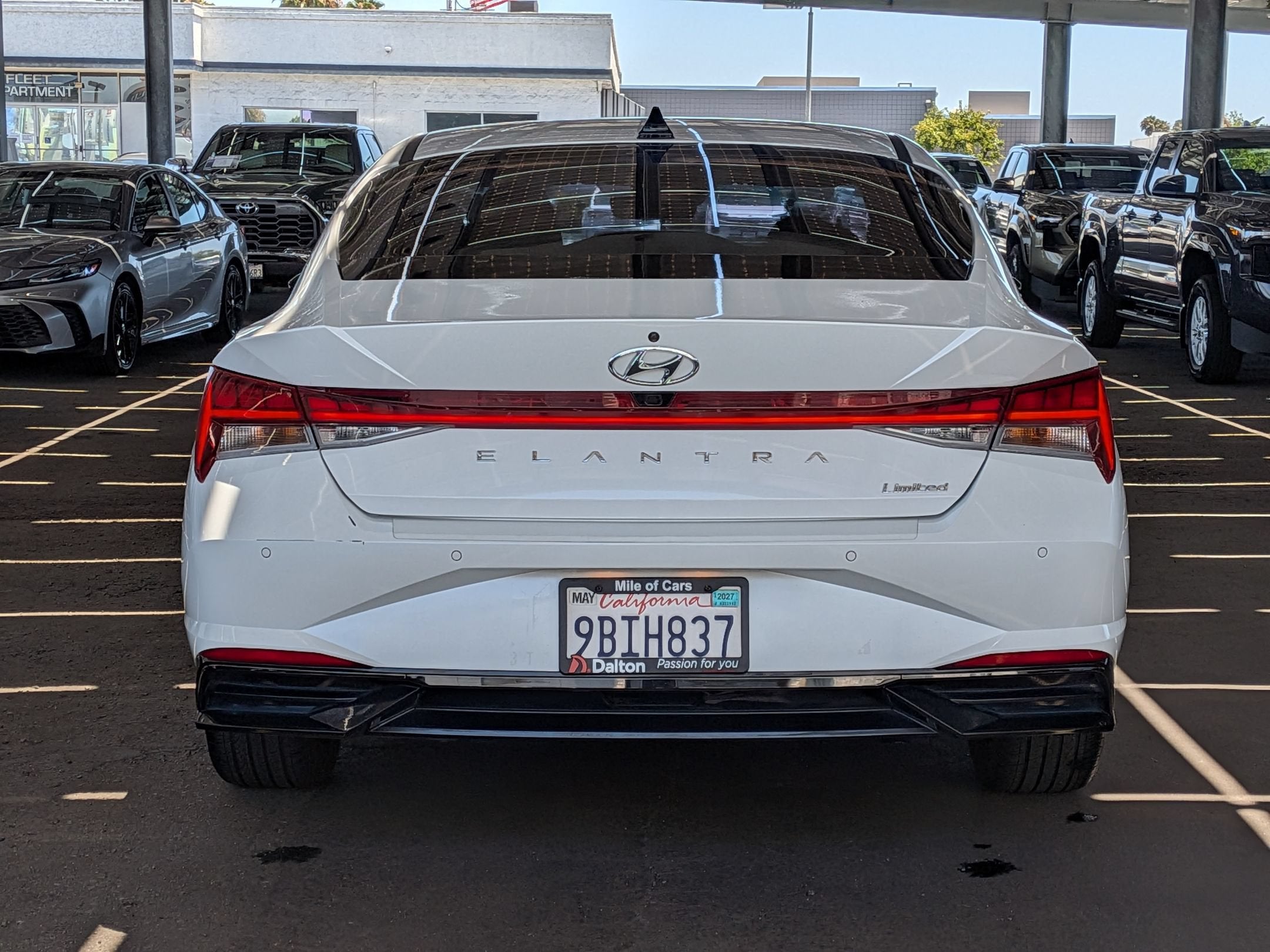 2022 Hyundai Elantra Limited