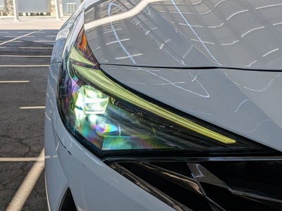 2022 Hyundai Elantra Limited