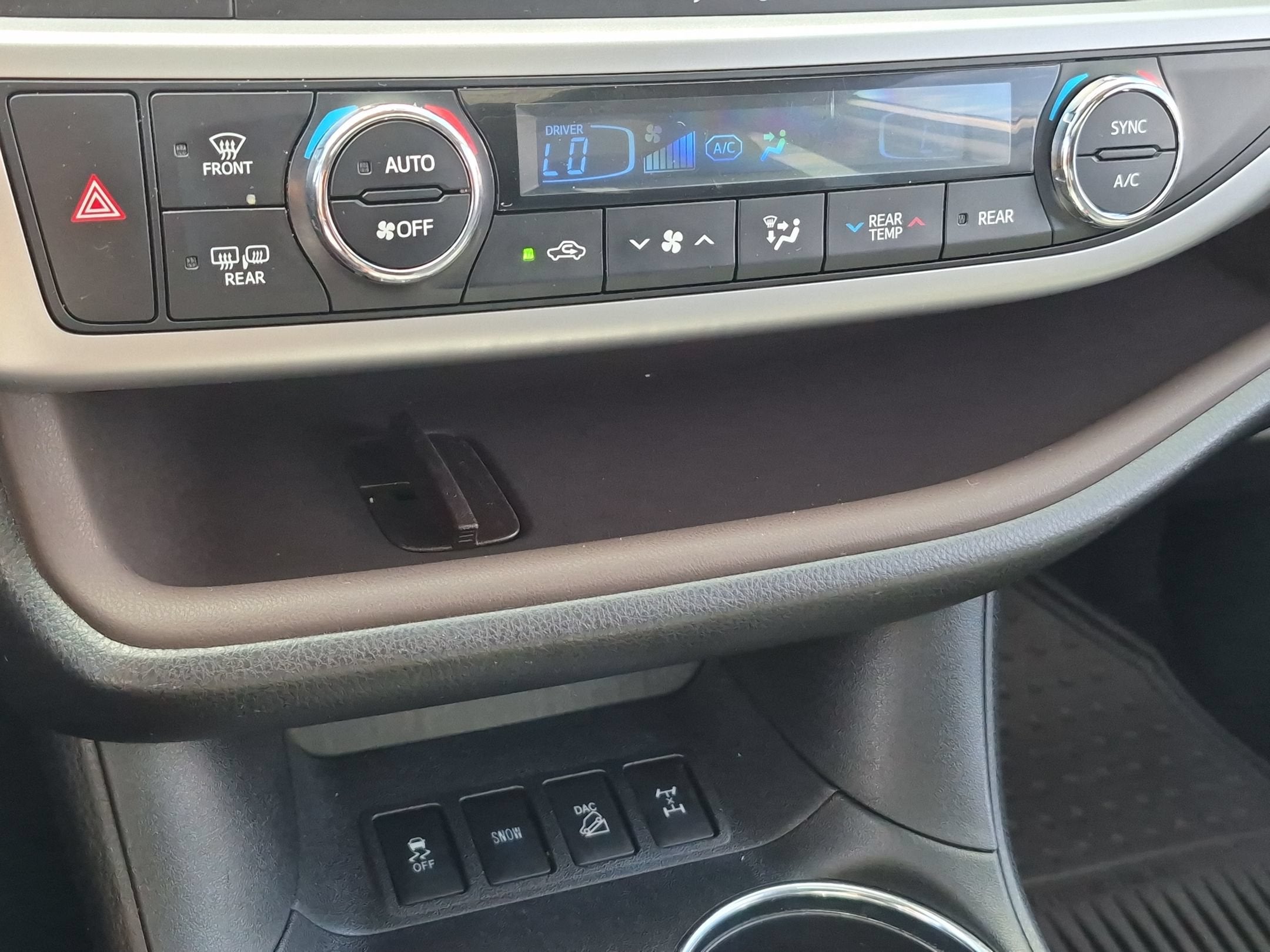 2014 Toyota HIGHLANDER Limited