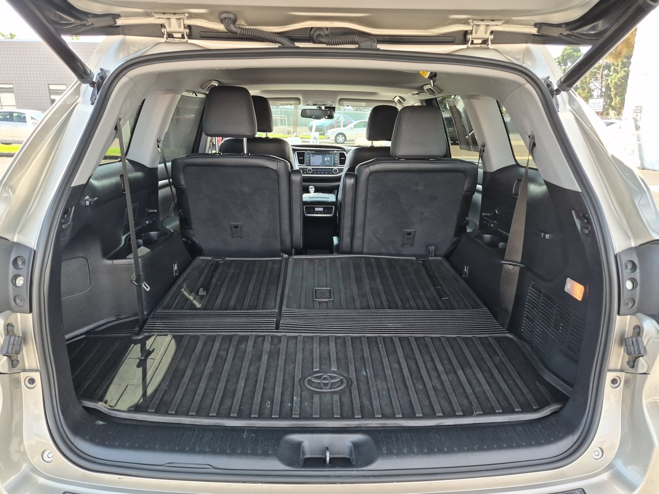 2014 Toyota HIGHLANDER Limited