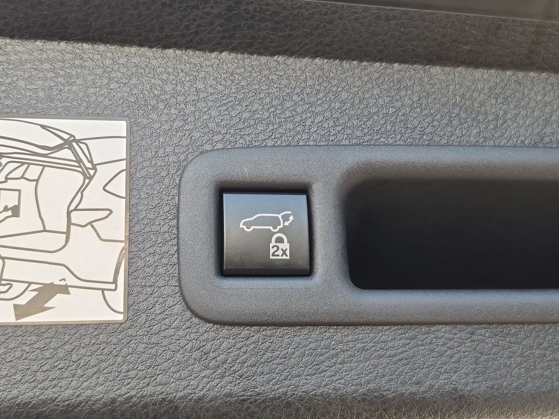 2023 Toyota Sienna Platinum