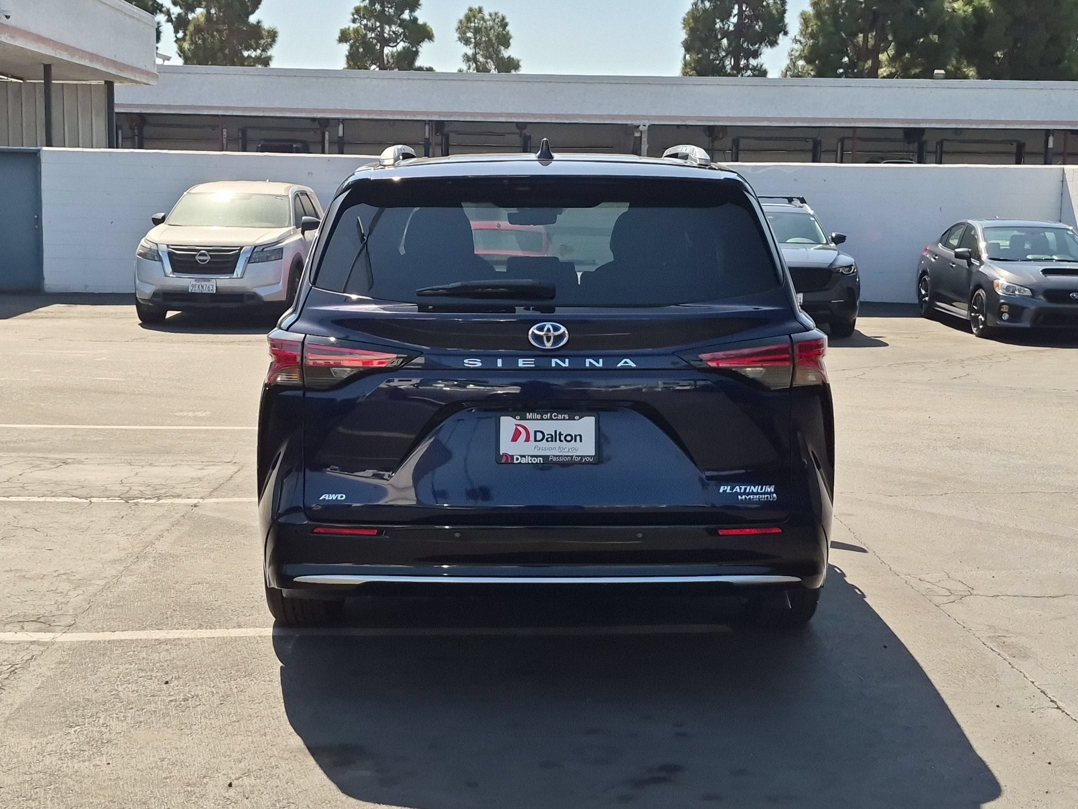 2023 Toyota Sienna Platinum