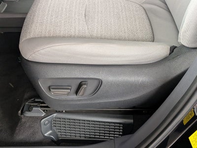 2022 Toyota SIENNA LE LE