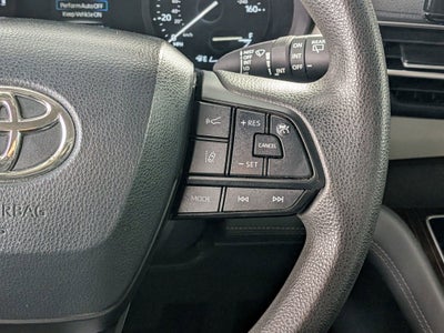 2022 Toyota SIENNA LE LE