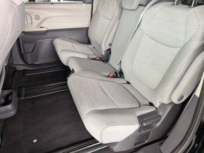 2022 Toyota SIENNA LE LE