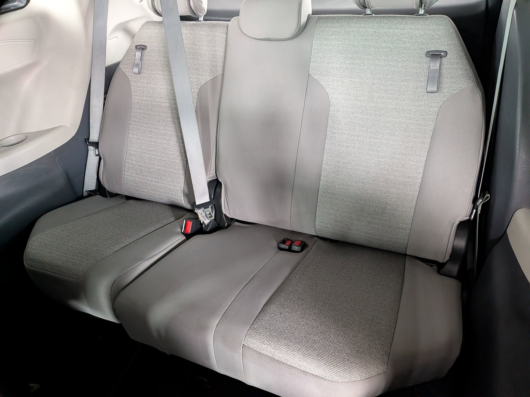 2022 Toyota SIENNA LE LE