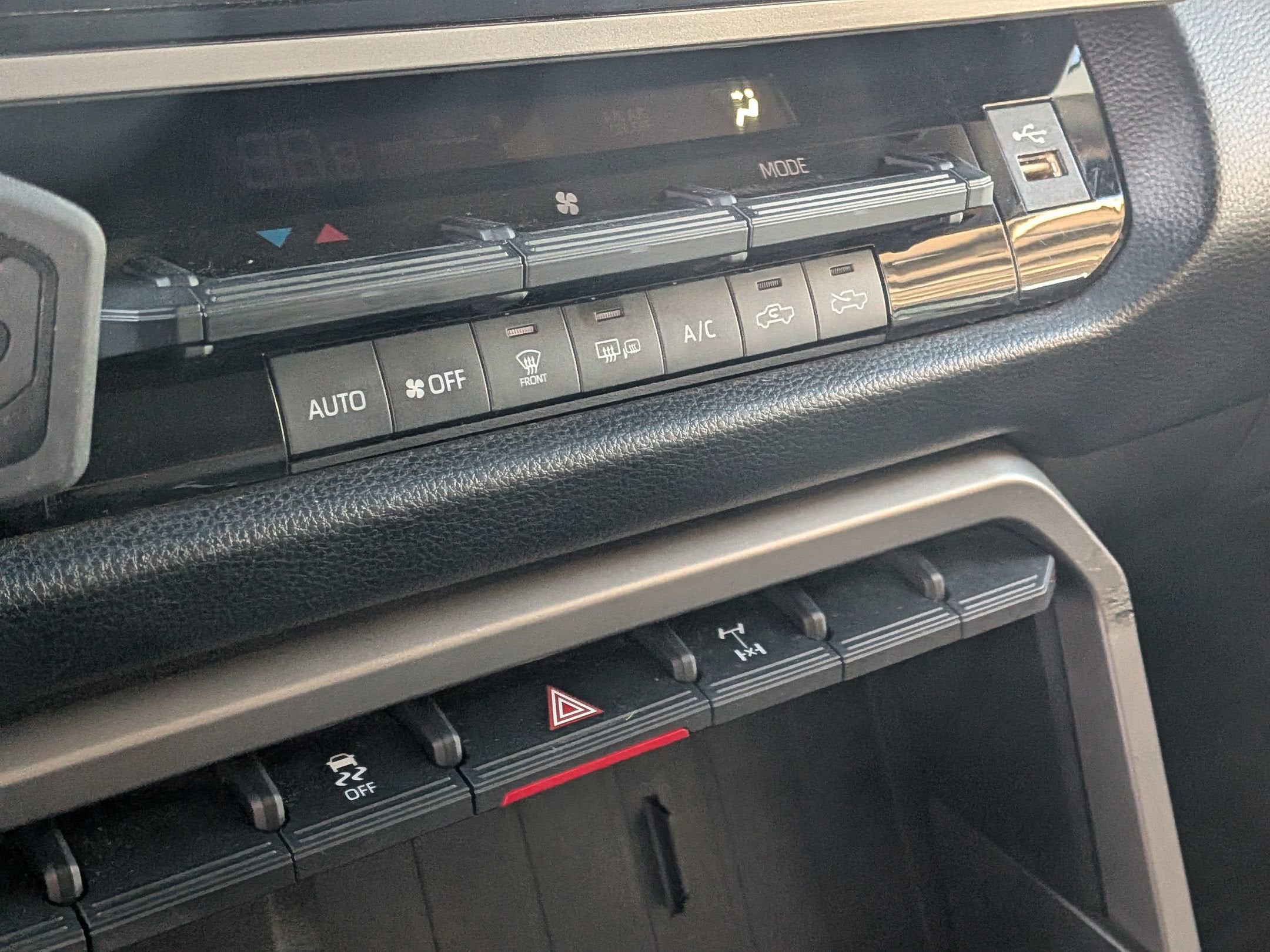 2022 Toyota TUNDRA 4X4 SR5