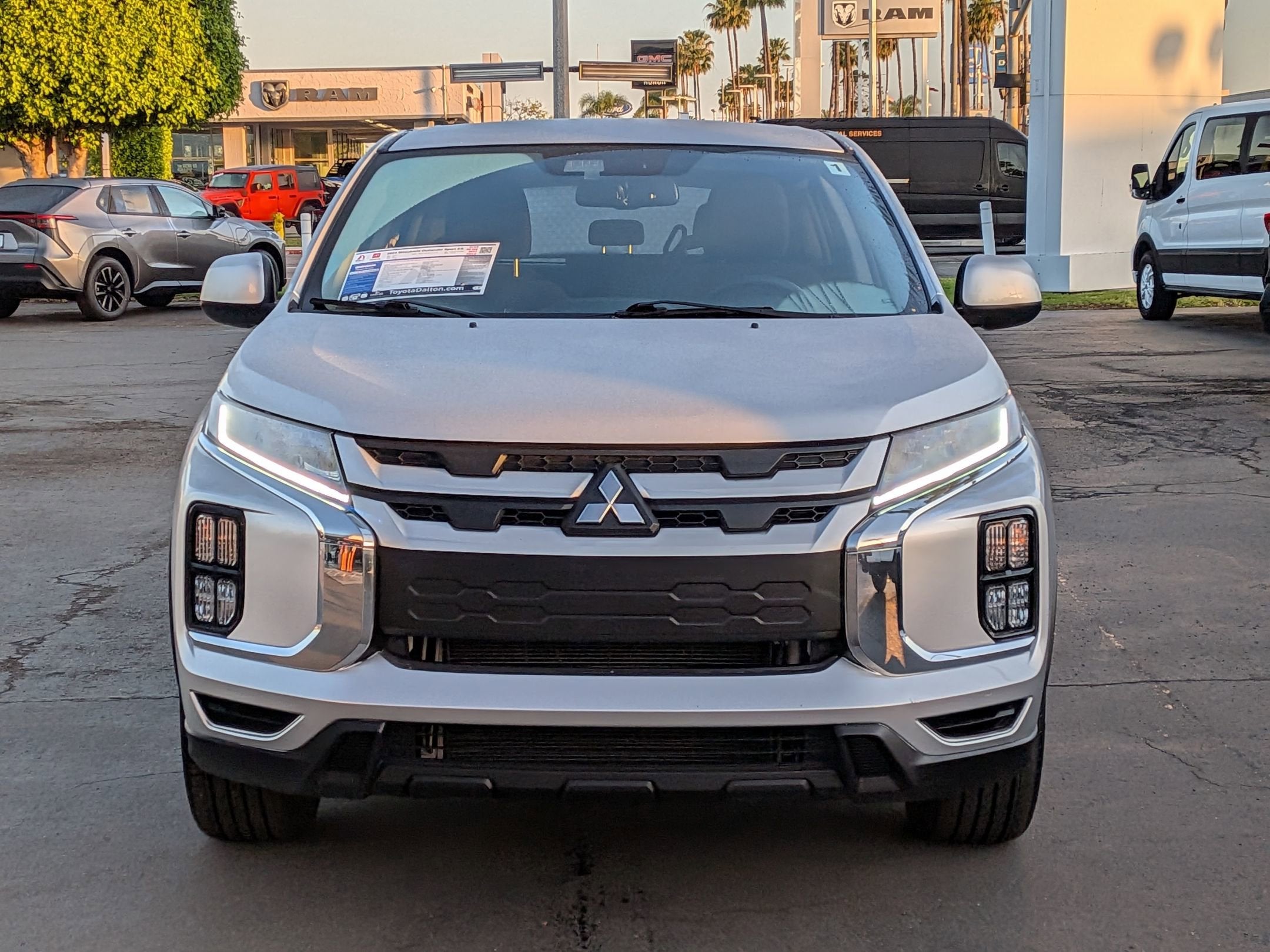 2024 Mitsubishi Outlander Sport ES