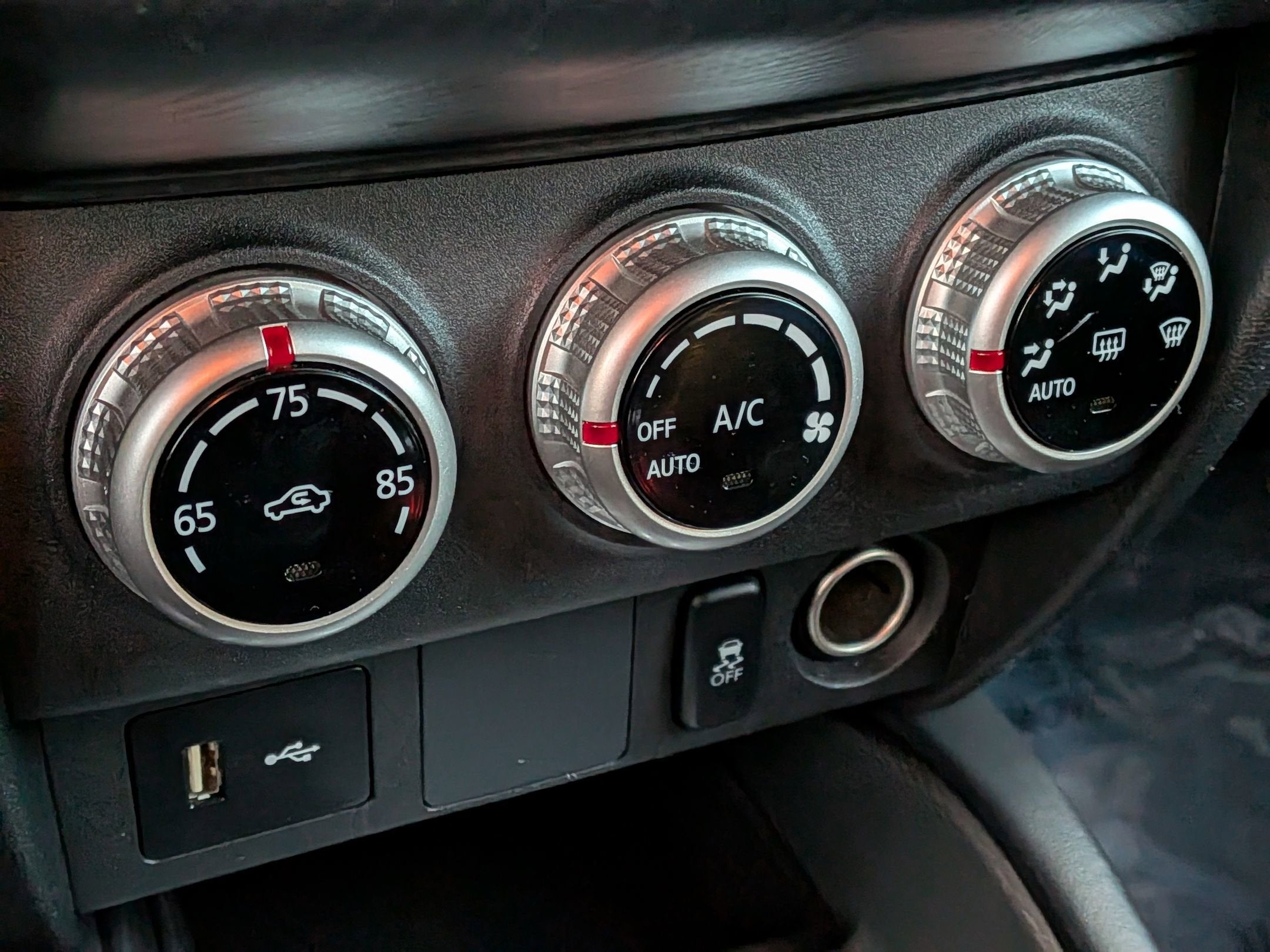 2024 Mitsubishi Outlander Sport ES