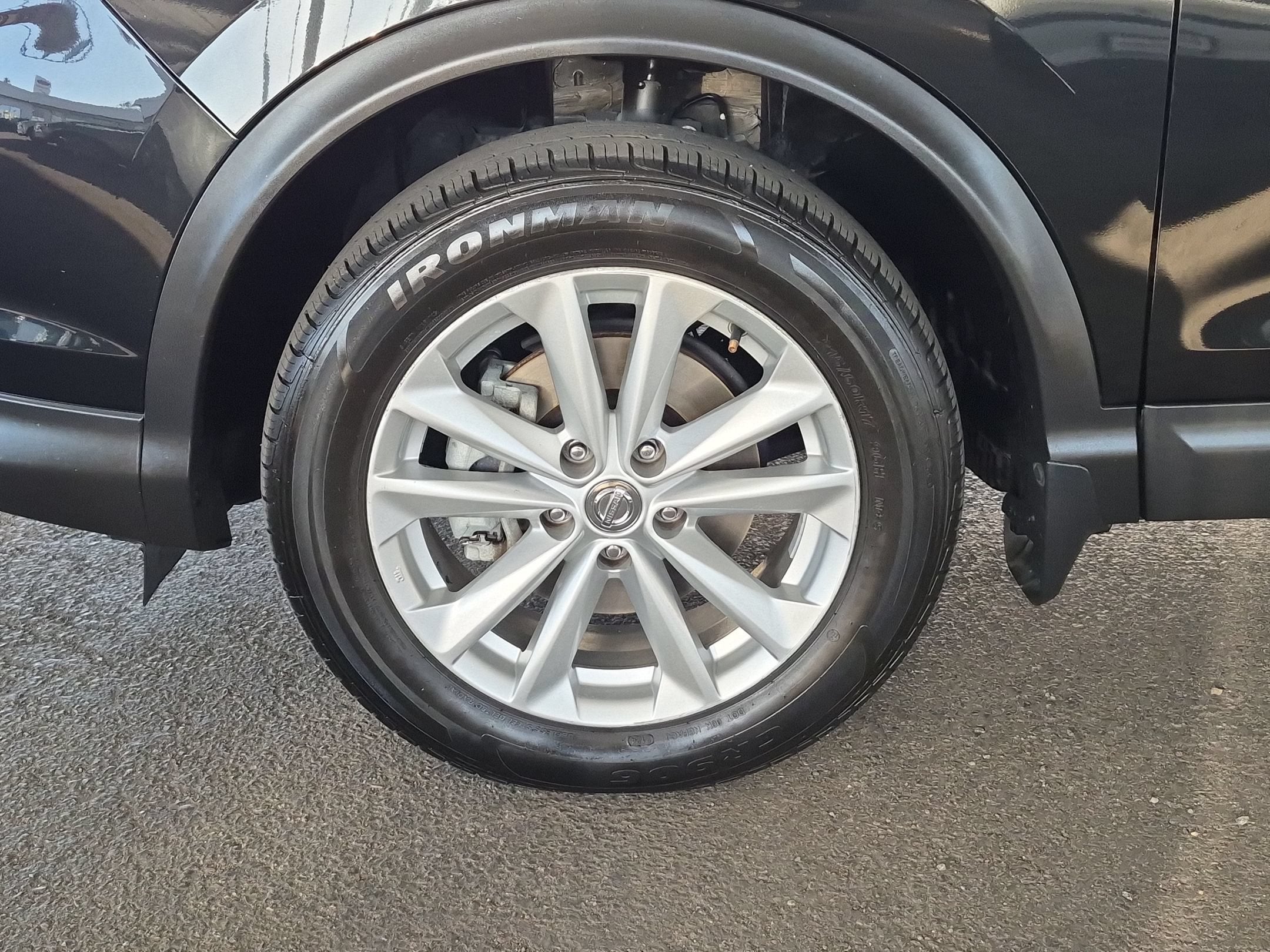 2018 Nissan Rogue Sport SV