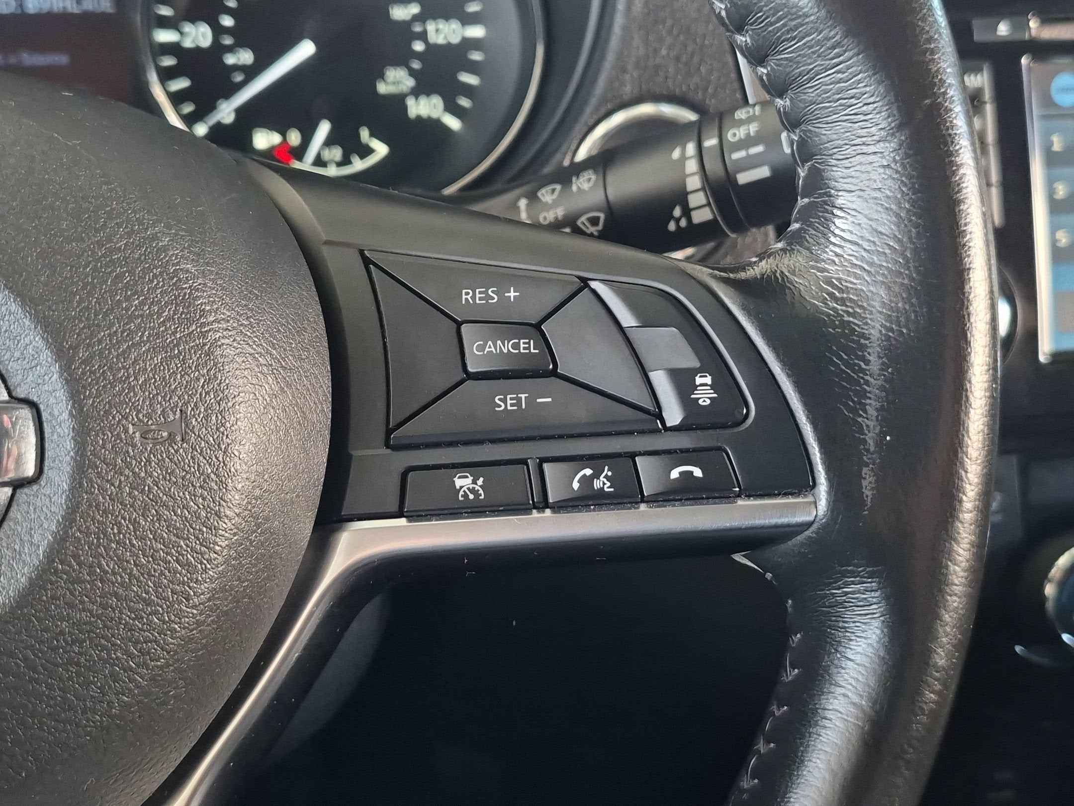 2018 Nissan Rogue Sport SV