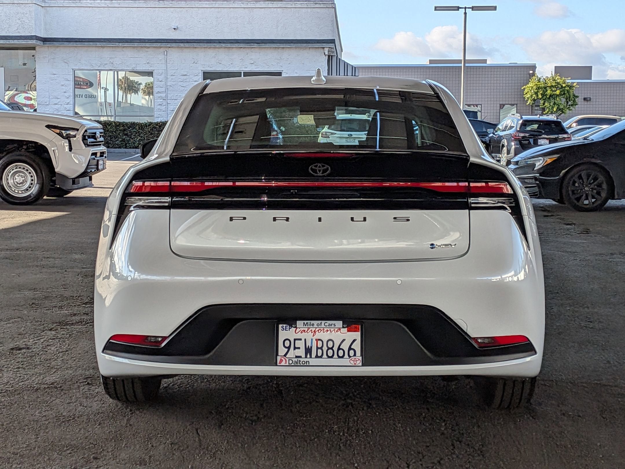 2023 Toyota PRIUS LE