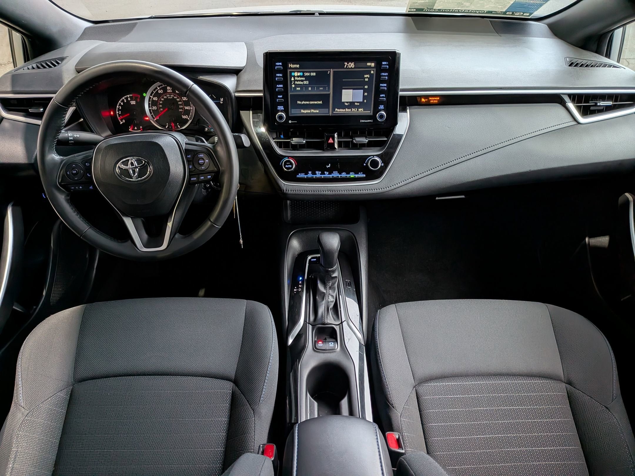 2022 Toyota COROLLA SE