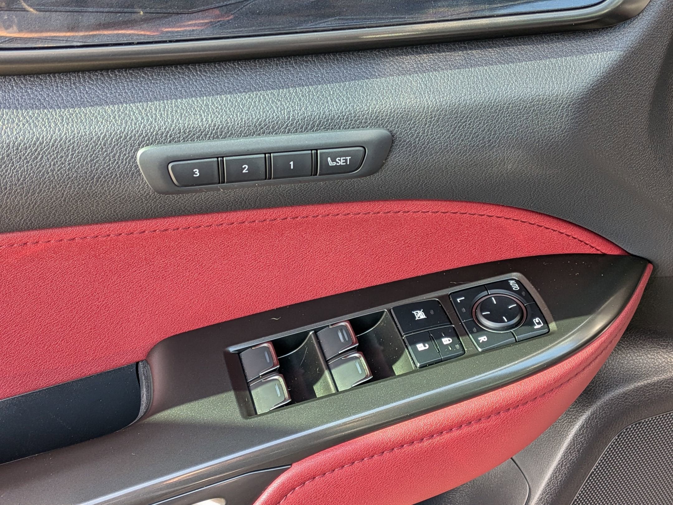2024 Lexus NX HYBRID NX 350h Premium