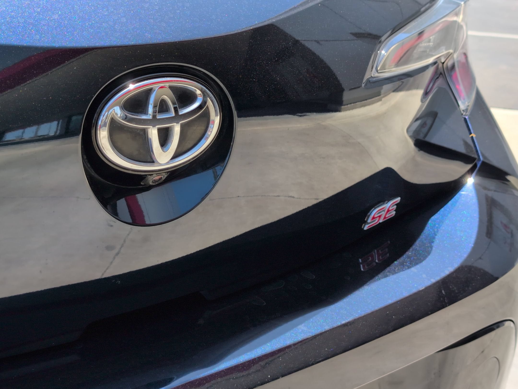 2021 Toyota Corolla Hatchback SE