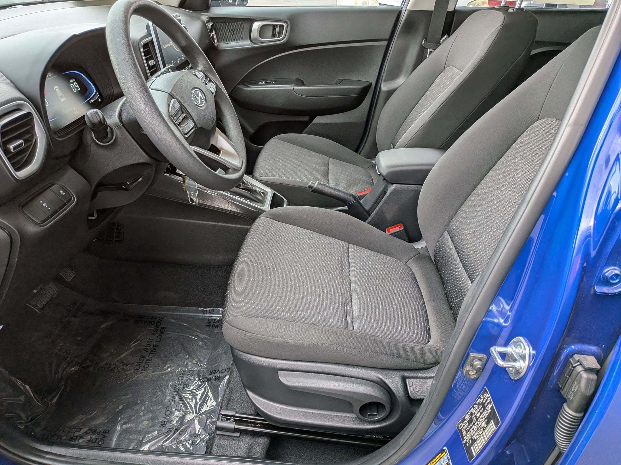 2025 Hyundai Venue SE