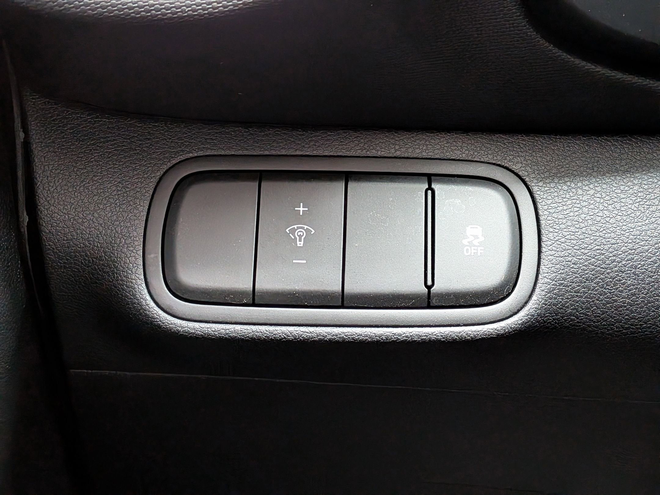 2025 Hyundai Venue SE