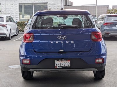 2025 Hyundai Venue SE