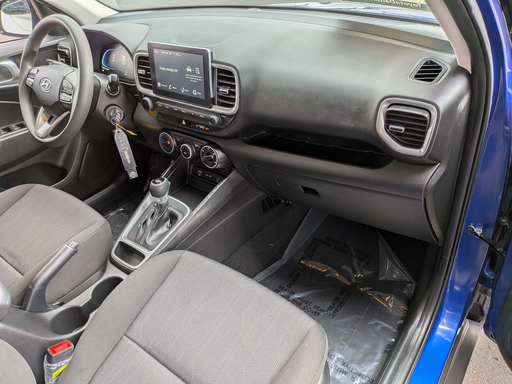 2025 Hyundai Venue SE