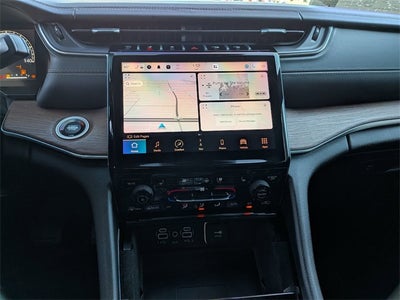 2022 Jeep Grand Cherokee L Summit