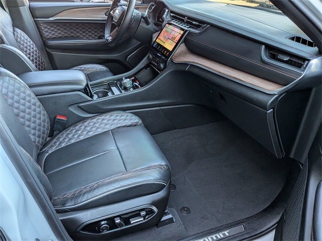 2022 Jeep Grand Cherokee L Summit