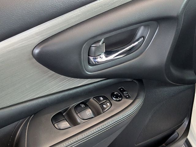 2015 Nissan Murano SV
