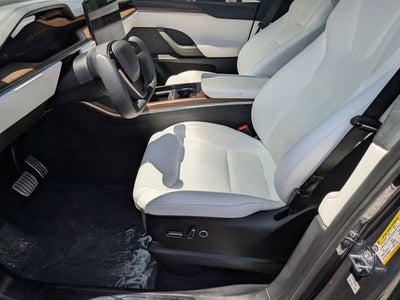 2024 Tesla Model X Base