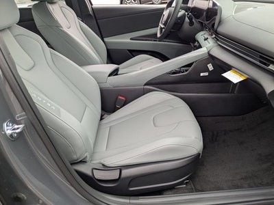 2025 Hyundai Elantra Hybrid Limited